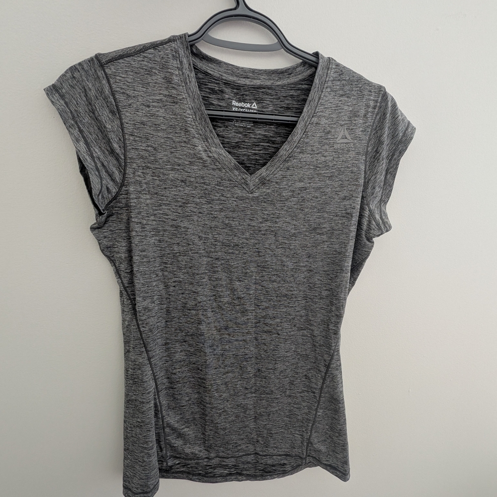 New Reebok Gray V-Neck Athletic Top